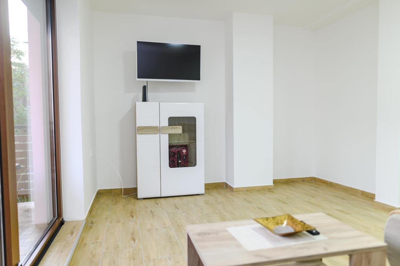 Apartman Dina Soko Banja Luaran gambar