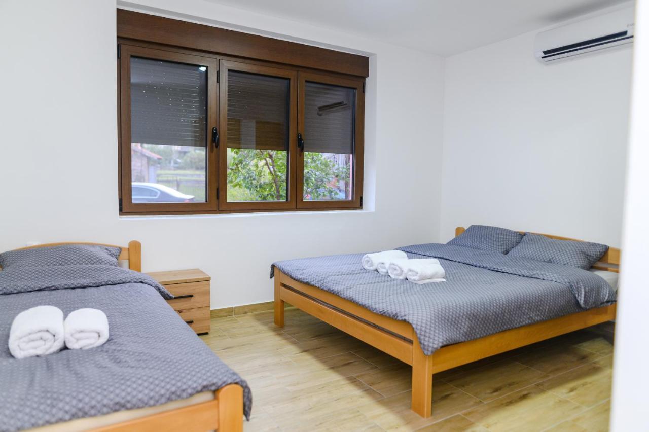 Apartman Dina Soko Banja Luaran gambar